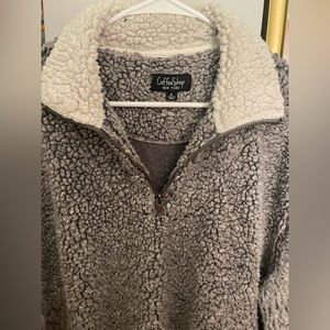 Grey fleece pullover